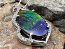 Load image into Gallery viewer, ammolite pendant