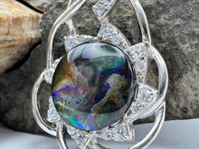 Load image into Gallery viewer, ammolite pendant