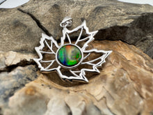 Load image into Gallery viewer, canada leaf pendant