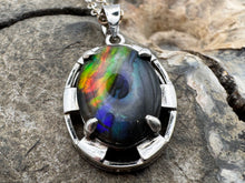 Load image into Gallery viewer, ammolite pendant