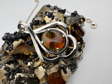 Load image into Gallery viewer, silver ammolite pendant