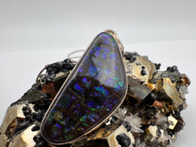 Load image into Gallery viewer, silver free form ammolite