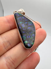 Load image into Gallery viewer, silver free form ammolite