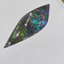 Load image into Gallery viewer, Beautiful purple/green/blue dragon skin ammolite 86x30 mm