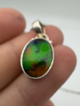 Load and play video in Gallery viewer, silver ammolite pendant