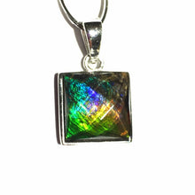 Load image into Gallery viewer, Ammolite pendant Sterling Silver facetted