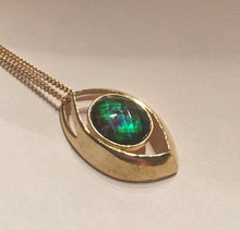 Load image into Gallery viewer, Ammolite pendant Sterling Silver gold plate o25 facetted