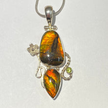 Load image into Gallery viewer, Ammolite pendant facetted two stones in one sterling silver peridot gem