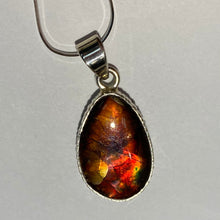 Load image into Gallery viewer, Ammolite pendant Sterling Silver