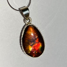 Load image into Gallery viewer, Ammolite pendant Sterling Silver