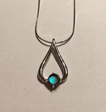 Load image into Gallery viewer, Ammolite pendant Sterling Silver