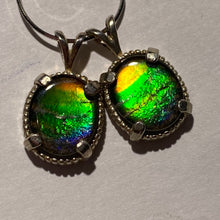 Load image into Gallery viewer, Ammolite pendant set in Sterling Silver with Beautiful rainbow colours