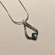 Load image into Gallery viewer, Ammolite pendant Sterling Silver