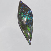 Load image into Gallery viewer, Beautiful multicolour dragon skin ammolite 86x30 mm