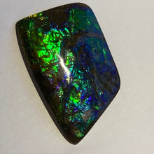 Load image into Gallery viewer, Beautiful flowing green/blue/aqua with splashes of purple and gold free form ammolite mm