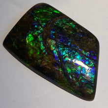 Load image into Gallery viewer, Beautiful flowing green/blue/aqua with splashes of purple and gold free form ammolite mm