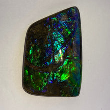 Load image into Gallery viewer, Beautiful flowing green/blue/aqua with splashes of purple and gold free form ammolite mm