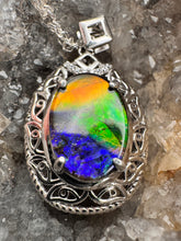 Load image into Gallery viewer, ammmolite pendant
