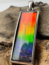 Load image into Gallery viewer, ammolite pendant
