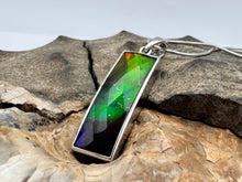 Load image into Gallery viewer, ammolite pendant
