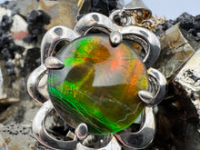 Load image into Gallery viewer, round silver ammolite pendant
