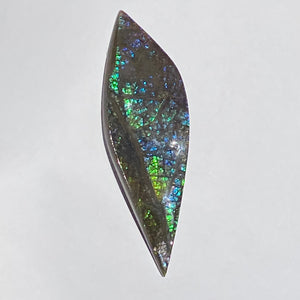 Beautiful purple/green/blue dragon skin ammolite 86x30 mm