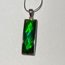 Load image into Gallery viewer, Ammolite pendant faceted Deep blue, cyan, green in Sterling Silver
