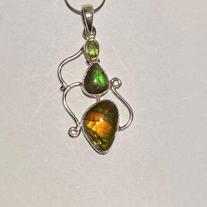 Ammolite pendant Sterling Silver with peridot