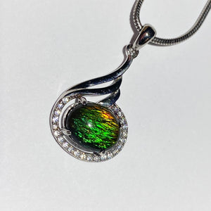 Ammolite pendant in Sterling Silver with Cubic Zirconia, bright beautiful pattern