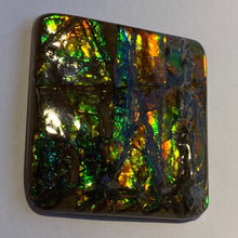 Load image into Gallery viewer, Beautiful bright golden multicoloured ammolite 40x38 mm
