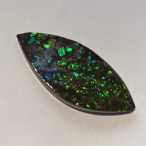 Beautiful green blue sparkling dragon skin free form ammolite gemstone 58x25mm